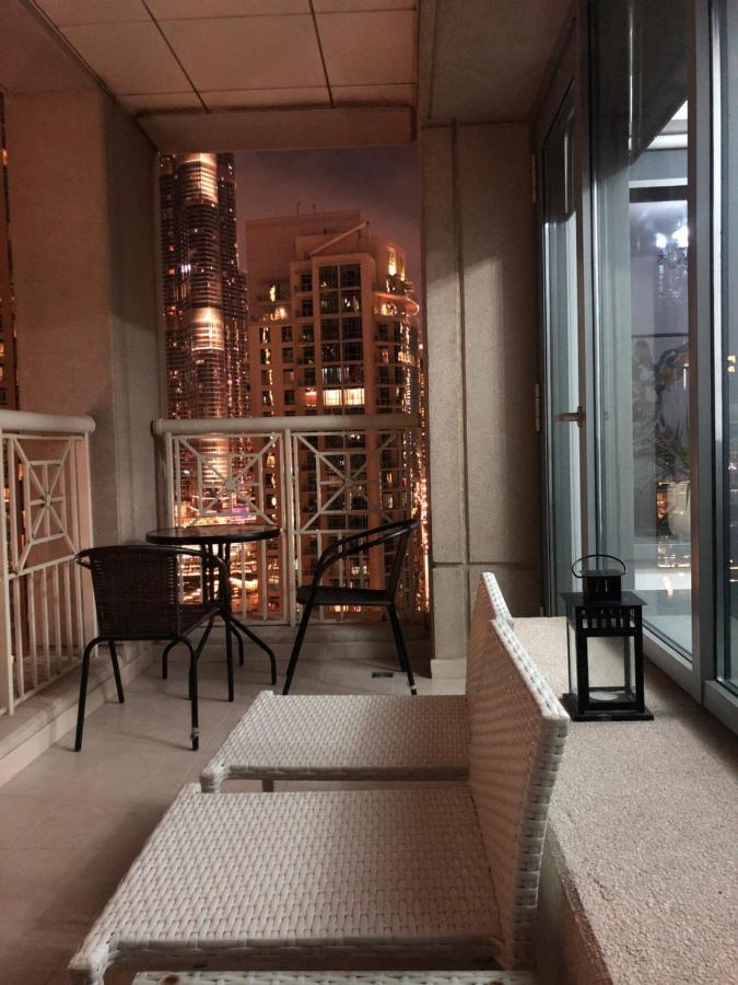 Downtown Boulevard One Bedroom Apt In 29 Blvd غرفة وصالة Burj & Fountain View Master Bedroom Plus 2 Single Beds In Living Room 迪拜 外观 照片